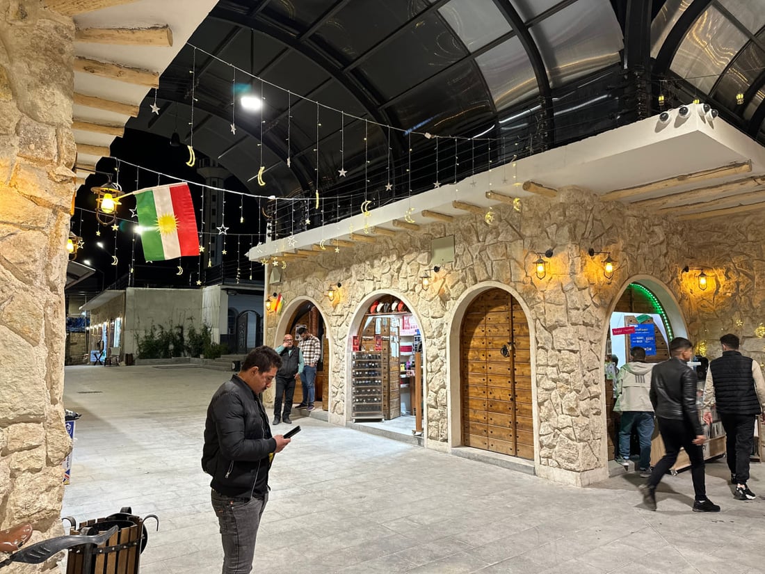 صور من ليالي رمضان الساحرة على ضفة الخابور في زاخو.. العوائل تتنزه قبل السحور