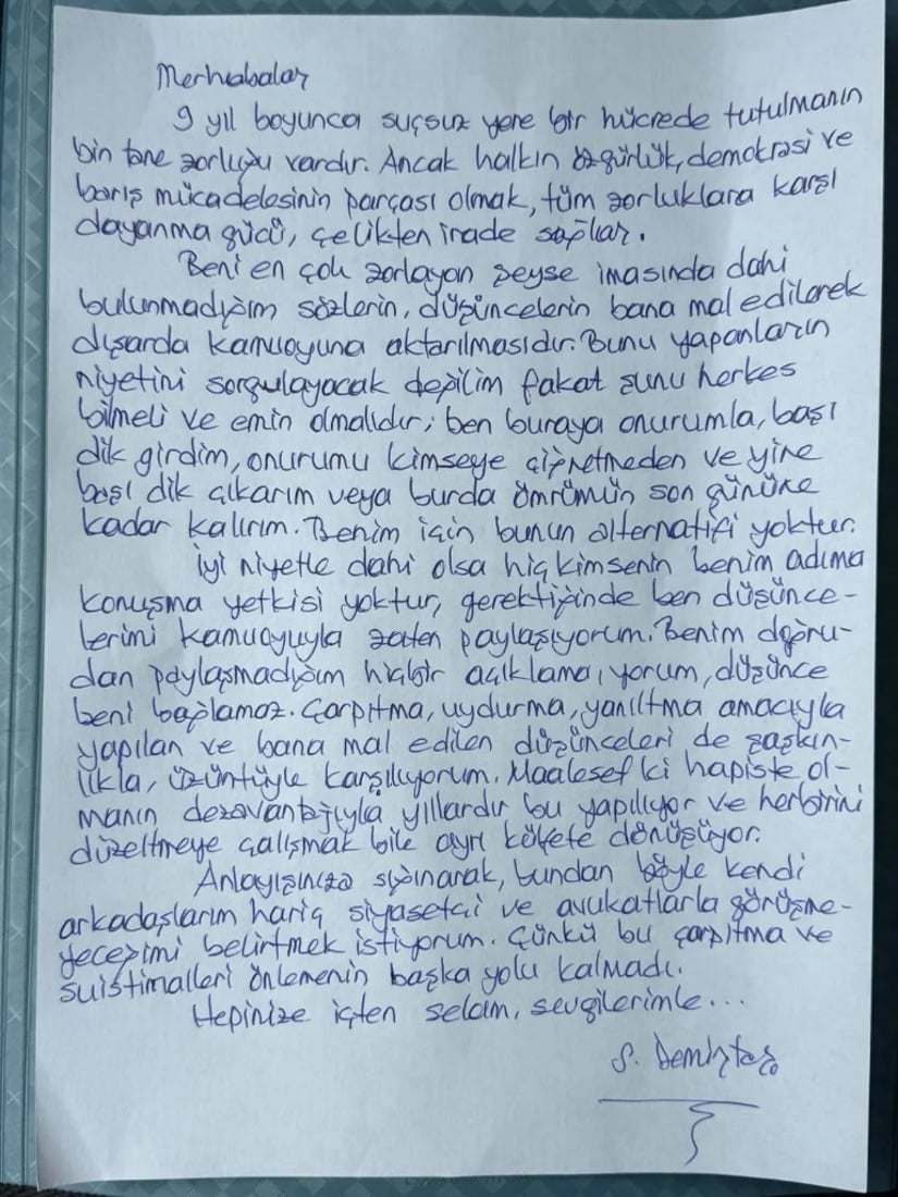 دەقی پەیامە دەستنووسەکەی دەمیرتاش