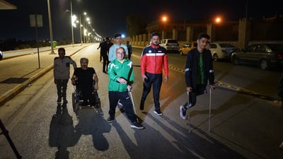 صور: “ذوو الهمم” على كورنيش جامعة واسط لإطلاق مارثون “لا للتنمر”