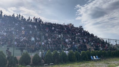 ئاكرێ له‌ چوارقوڕنه‌ ئاهه‌نگی بوونه‌ پاڵه‌وانی گێڕا