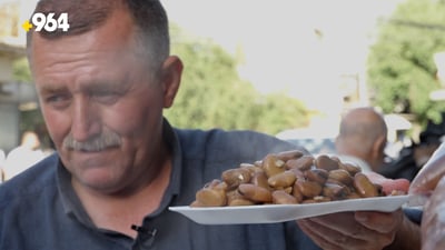 پاقله‌كه‌ى عه‌تا به‌ نوكته‌ و قسه‌ى خۆشه‌وه‌یه‌