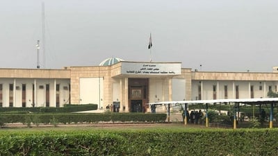 النزاهة: الحبس سنة واحدة لمسؤول في بلدية السماوة بتهمة تضخم الأموال