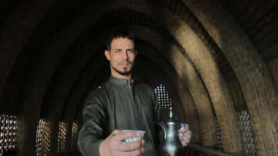 “عاصمة حروب العشائر” تستقبل رأس السنة بمائة زورق للسياحة شمال البصرة (فيديو)