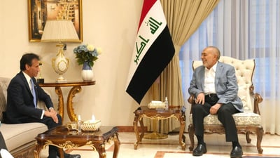 Iraqi speaker of parliament stresses timely elections in talks With UN representative