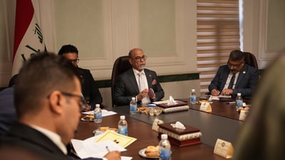 خلية الإعلام الحكومي تباشر مهامها وتؤكد ضرورة توحيد الخطاب الرسمي
