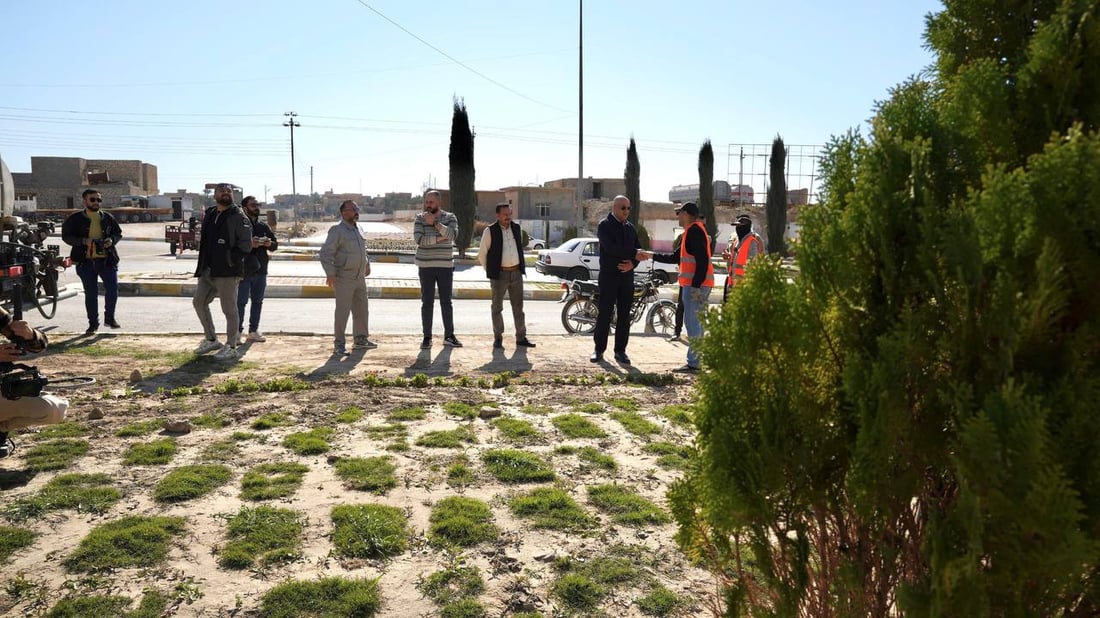 حملة التشجير الربيعية انطلقت.. صور من 8 مدن في الأنبار