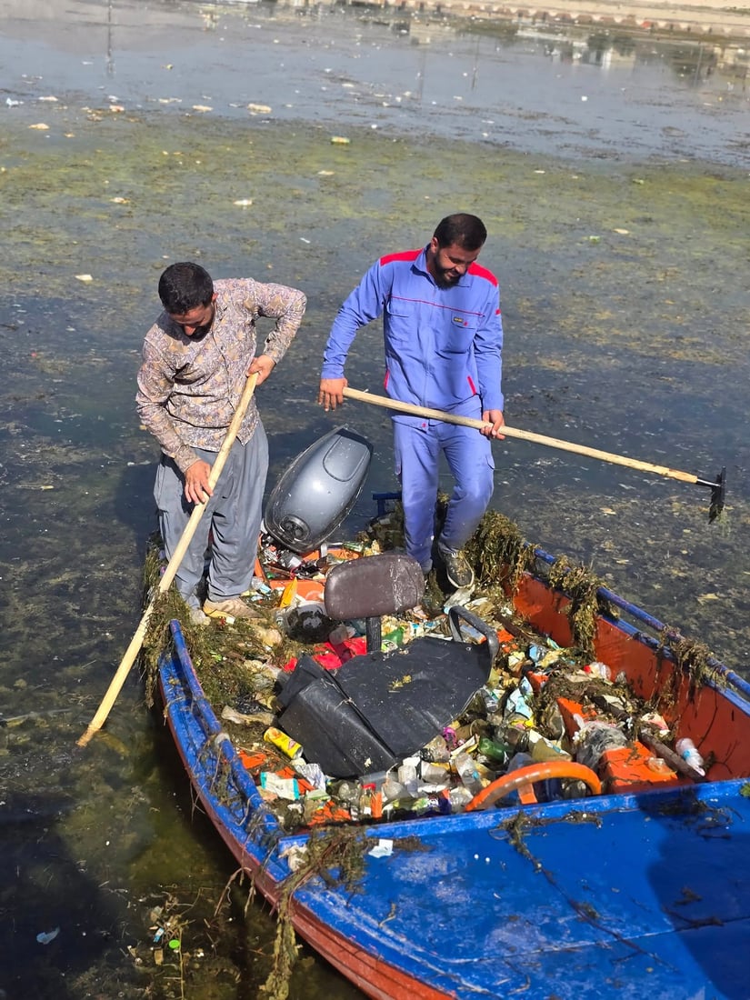 بوو به‌ 12 جار به‌نداوى سه‌روچاوه‌ پاكده‌كرێته‌وه‌ و گه‌شتیارانیش پیسی ده‌كه‌نه‌وه‌