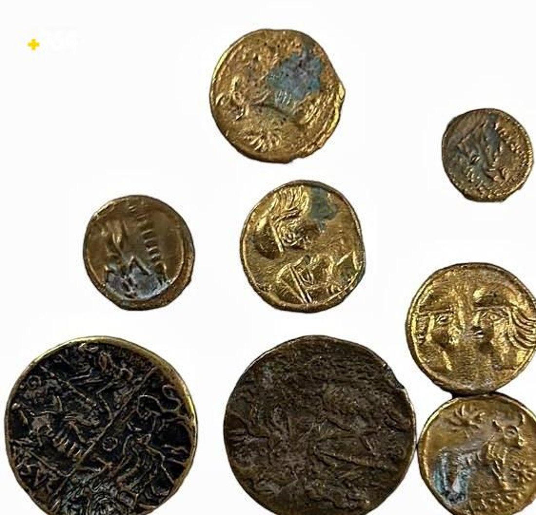 چوار كه‌س ده‌ستگیر كران مامه‌ڵه‌یان به‌ شوێنه‌واره‌وه‌ كردووه‌