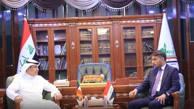 سفير الكويت سعيد بزيارة النجف و”حريص” على تعزيز العلاقات مع العراق