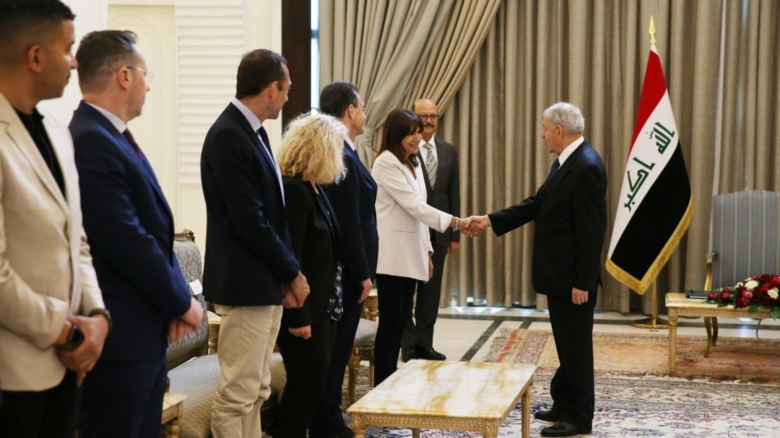 عمدة باريس في ضيافة رئيس الجمهورية بقصر السلام (صور)