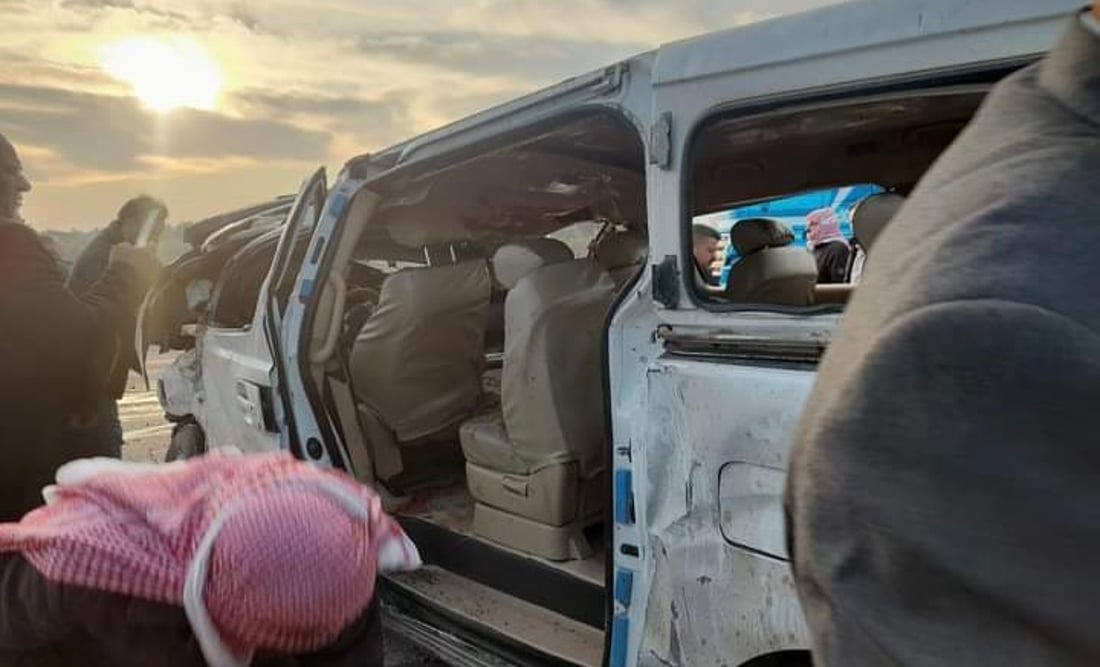 انقلاب سيارة لطلاب جامعة الأنبار.. مصرع اثنين وإصابة  9 على سريع الرمادي