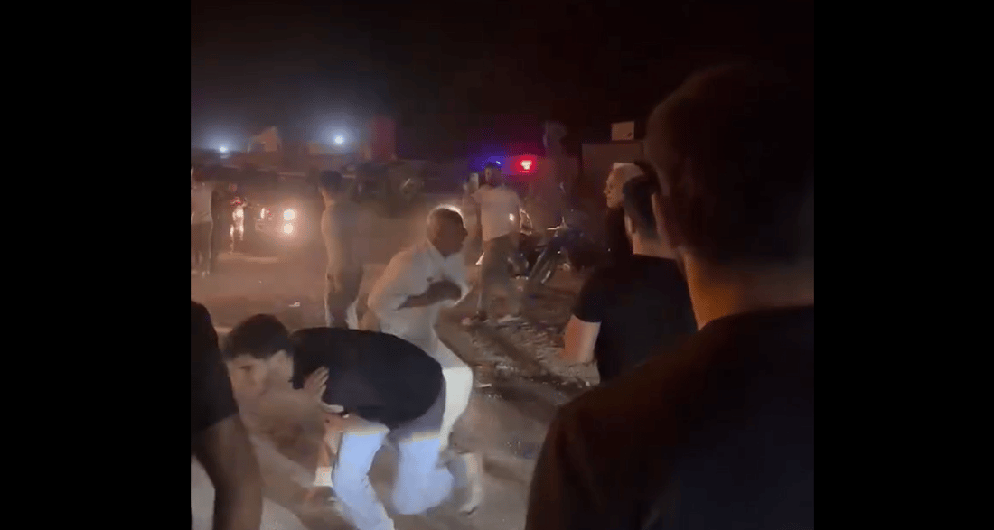 لەبری ئەوەی بەدەنگیانەوە بچن پەلاماریان دان