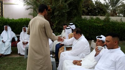 دين ودولة وزراعة وعشائر.. مجالس “أهل الحل والعقد” تجمع كلمة الإسحاقي