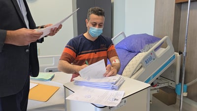 بەڕێوەبەرى پەروەردەى سلێمانى لە نەخۆشخانە کارەکانى رایى دەکات