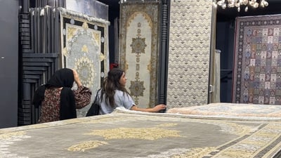 بەرەوە سەرما دەڕۆین و بازاڕی فەرش و کومبار گەرمە