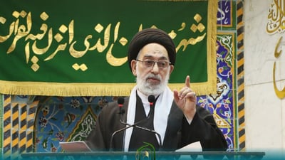 إمام جمعة النجف يصطف مع إيران ويحذر فرنسا وبريطانيا: مصالحكم تحت مرمى نيران العراق