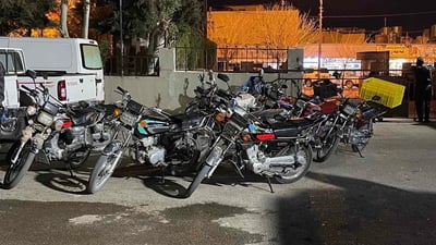 مەفرەزەکانی پۆلیسی دەربەندیخان 40 ماتۆڕیان گرت