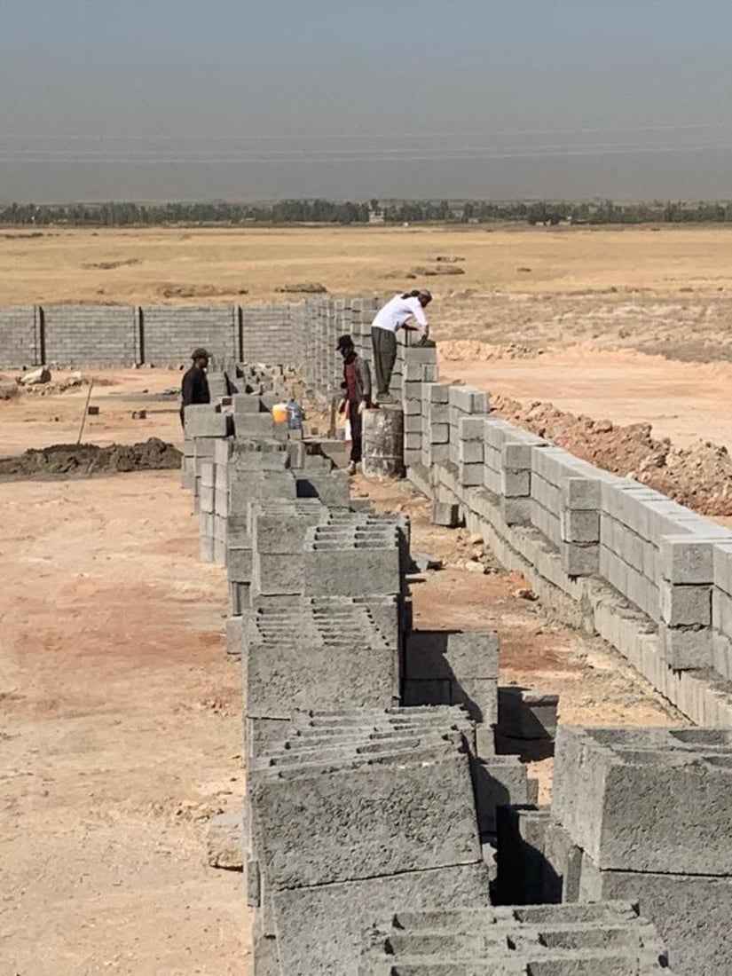 كركوك تنهي مشكلة الكلاب بمنتهى الحضارة.. إطعامها في مأوى بأموال قتلها