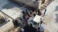 ديالى: حي العبور يستقبل آليات البلدية بالأهازيج و 