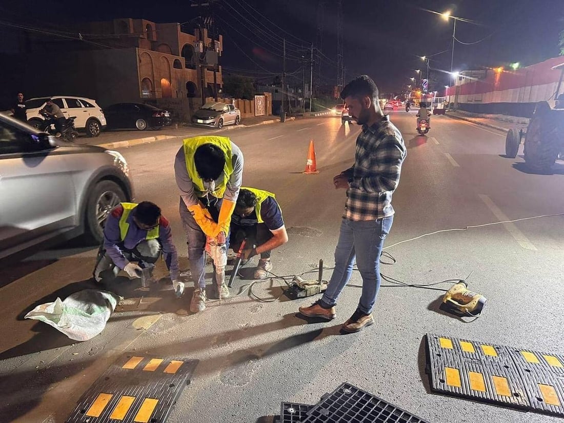الكوت: مطبات جديدة في شارع المسبح.. الحوادث لا تتوقف قرب مقر المحافظ (صور)