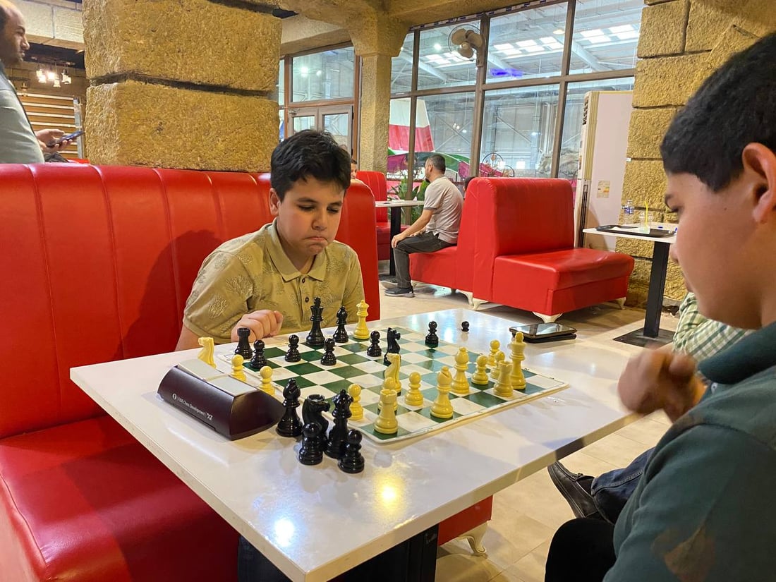 صور: الناصرية تستثمر اجازة العيد لاكتشاف مواهب الشطرنج لدى البنات والأولاد