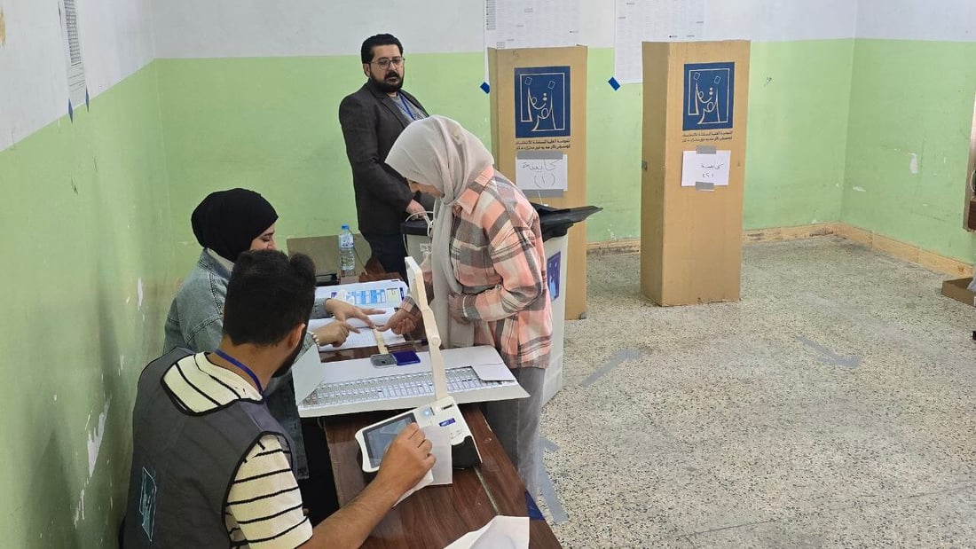 إقبال واسع في الجانب الأيمن ومناطق جنوب وغرب الموصل (صور)