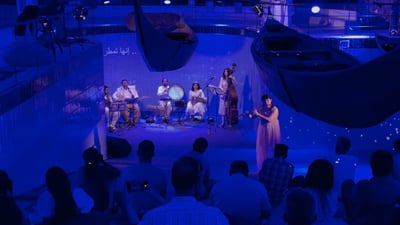 لە مەلەوانگەیەکی کۆندا  پارێزگاری لە ئاو دەکەن