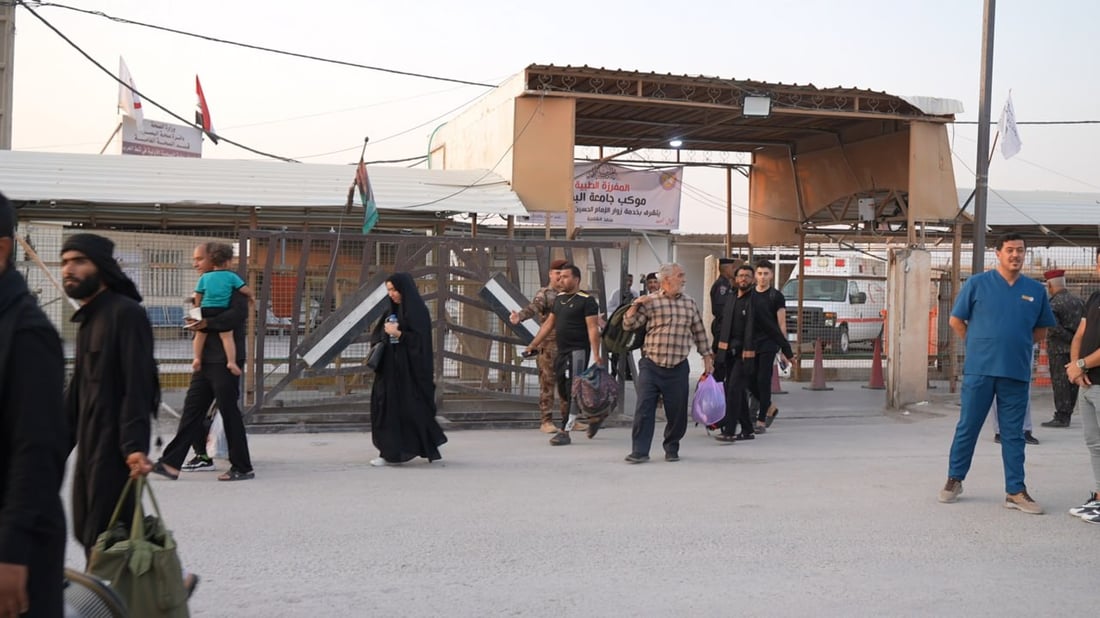 صور: منافذ البصرة تودع زوار الأربعين وحركة الشاحنات عادت لمنفذ الشلامجة