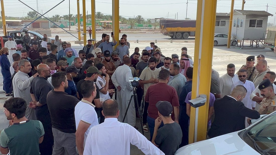 صور: معامل وسواق يرفضون الغرامات الكبيرة شمال بغداد.. “تجاوز قليل” بـ9 ملايين!