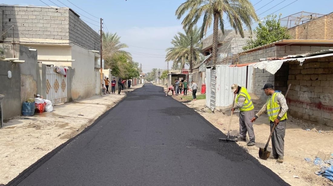 صور: “عرب شوكة” تودع “سنوات الطين”.. التبليط يصل المنطقة المنسية في هبهب
