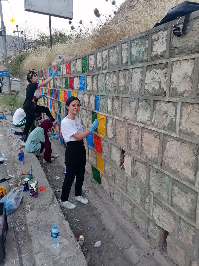 ڤانكوخ ده‌چێته‌ سه‌ر دیواره‌كانى شه‌قڵاوه‌