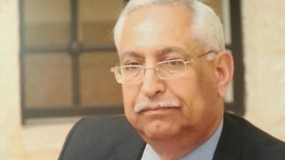 “فلوس” المالكي في زمن ترامب.. اقتصادي عراقي يقارن ويخشى على السوداني
