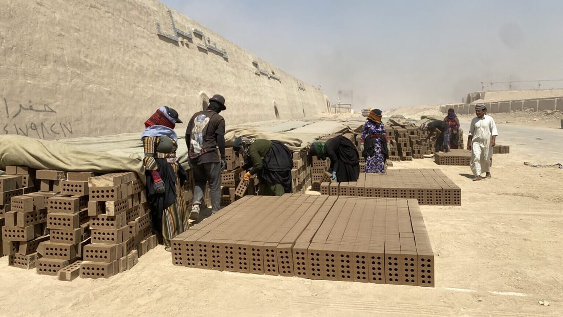 السوداني يوجه بنقل معامل الطابوق من النهروان إلى أماكن بديلة