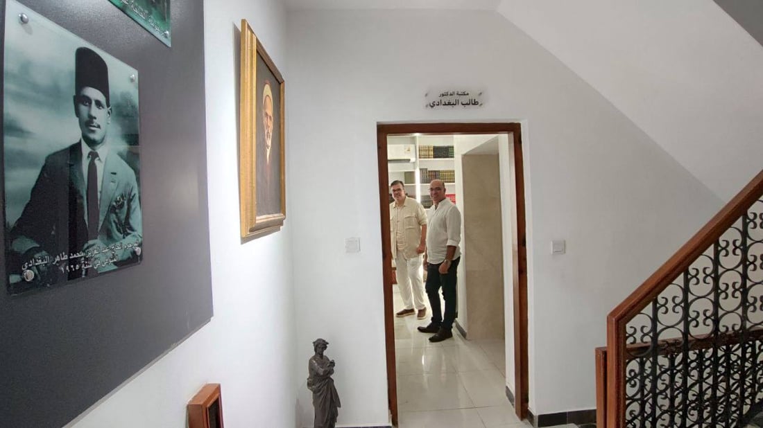 أخلص للفن حتى مع أمير قطر.. الأعظمية تجمع “الكبار” لتحية طالب البغدادي (صور)