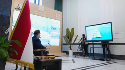 السوداني يتابع سير العمل في ميناء الفاو الكبير عبر دائرة تلفزيونية