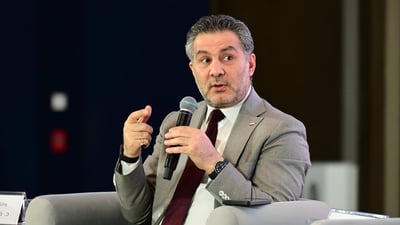أبو كلل يحدد ضوابط ظهور الضيوف في القنوات: ممنوع السب والقذف ويجب احترام الدول