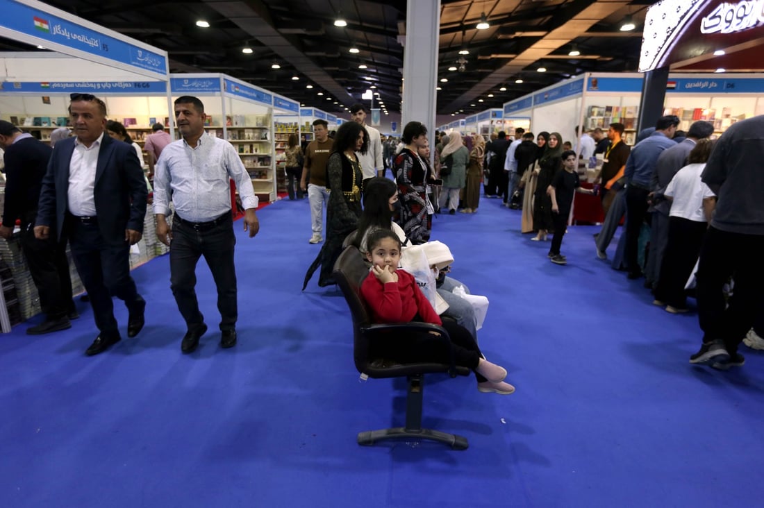 فيديو: بدء العد التنازلي لإغلاق معرض أربيل للكتاب.. خصومات كبيرة وإقبال غير مسبوق