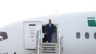 بدأت ليالي الزيدي في نيويورك.. طائرة الحكومة وصلت
