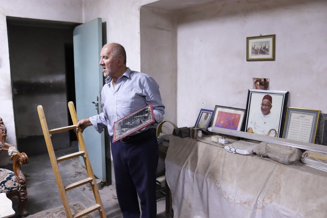 964 في منزل “شيخ بغداد” العلامة حسين محفوظ.. نفائس مقتنياته ستنُقل إلى العتبات