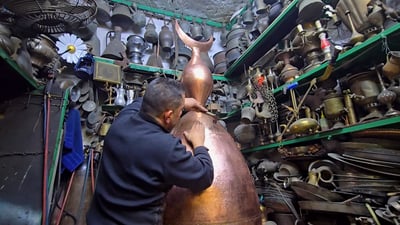 Mosul celebrates the restoration of its iconic Al-Hadba minaret