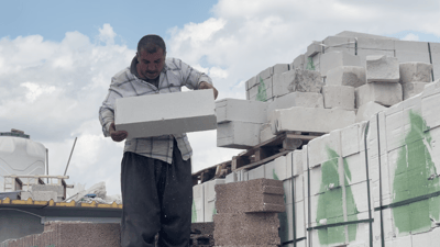 هەرکرێکارێک نیازی ژنهێنانی هەیە هەموو شتێکی بۆ دەکەن