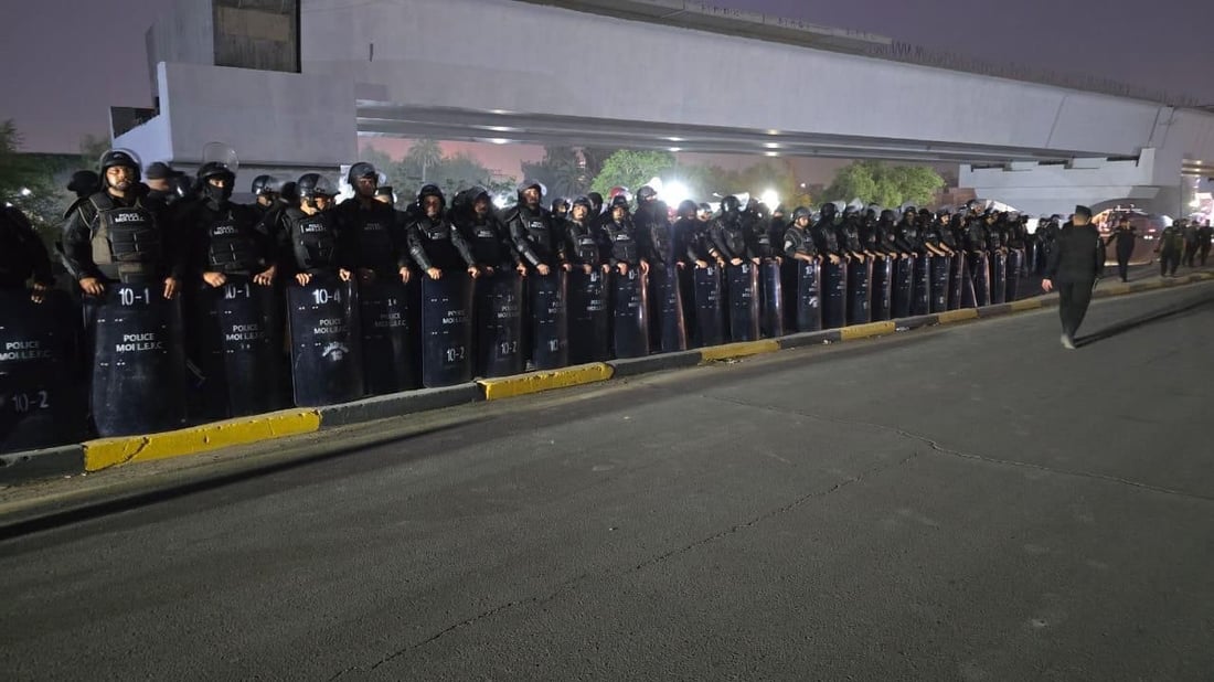 صور: قوات حفظ النظام تنتشر في الجادرية.. أول مظاهرة لمساندة إيران
