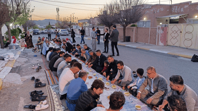 20 ماڵی گەڕەکێک لەڕەمەزاندا بەربانگی بەکۆمەڵ رێکدەخەن