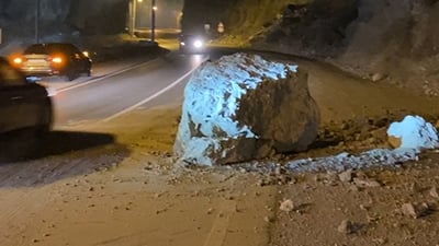 بەربوونەوەى تاشەبەردێک گرفتى هاتوچۆى لە رێگاى گەلى عەلى بەگ دروستکرد