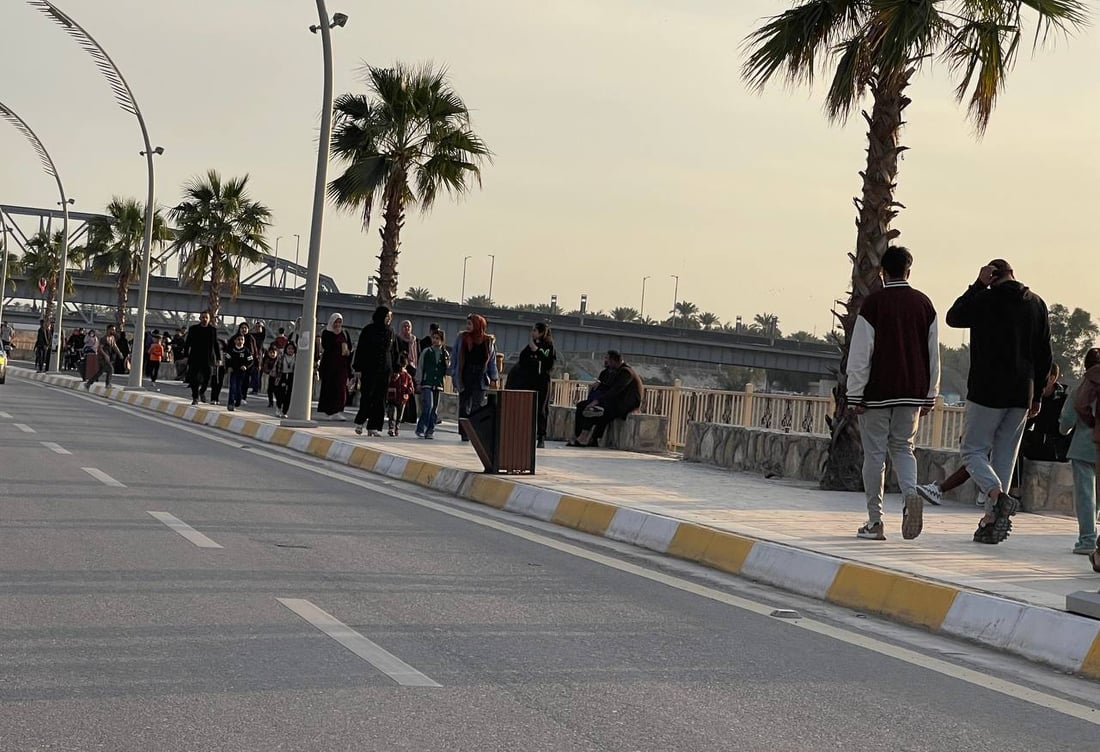 صور: الربيع بدأ في بعقوبة مبكراً.. العوائل خرجت إلى الكورنيش الصاخب والمتنزهات