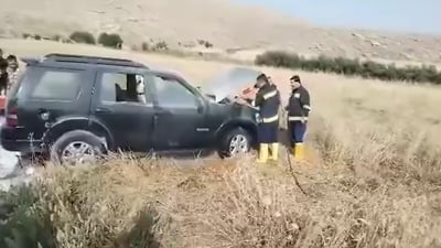 ئۆتۆمبێلێک لە سووتان رزگارکرا