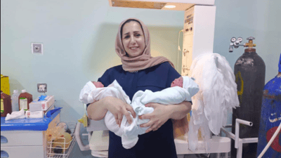 یەکەم لە دایکبوون لە یەکەم رۆژی جەژن دوانەیەک بوون 