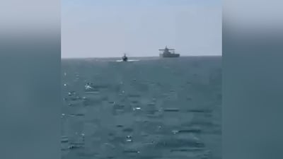 عبور آمن عبر هرمز.. الناقلة helga تصل إلى البصرة لتحميل مليون برميل نفط