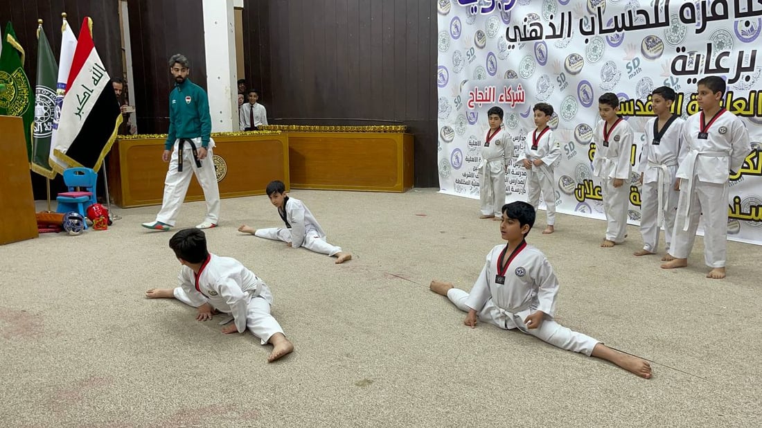فيديو: مسابقة ممتعة لـ “العباقرة” في النجف.. مئات الطلاب من مدارس خاصة