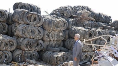 Erbil cracks down on tire burning for scrap metal